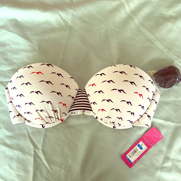 Xhilaration Other - Bird Bikini Top